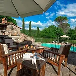 Casale Del *